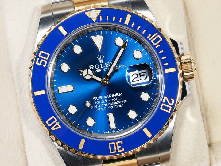 Rolex Submariner Date Ref. 126613LB Stainless Steel/Yellow Gold Blue Dial Pre-owned sxynj695