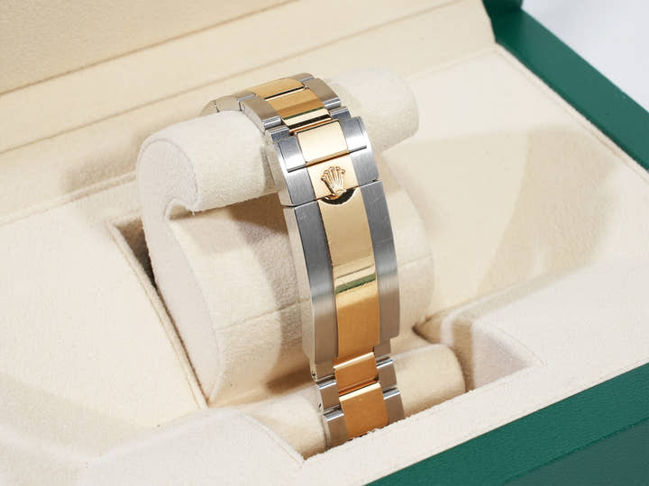 Rolex Submariner Date Ref. 126613LB Stainless Steel/Yellow Gold Blue Dial Pre-owned sxynj695