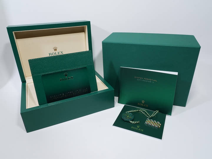 Rolex GMT-Master II Ref.126713GRNR Stainless Steel/Yellow Gold Black Dial Jubilee Bracelet Unused mmjzd83h