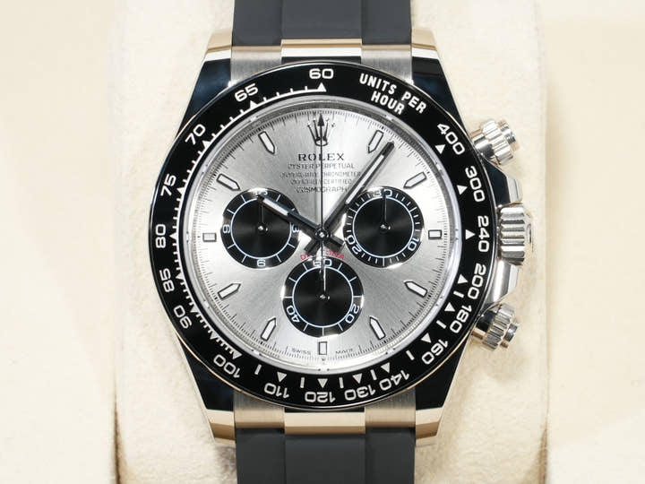 Rolex Daytona Ref. 126519LN White Gold Steel x Bright Black Dial Unused a4yp9hh3