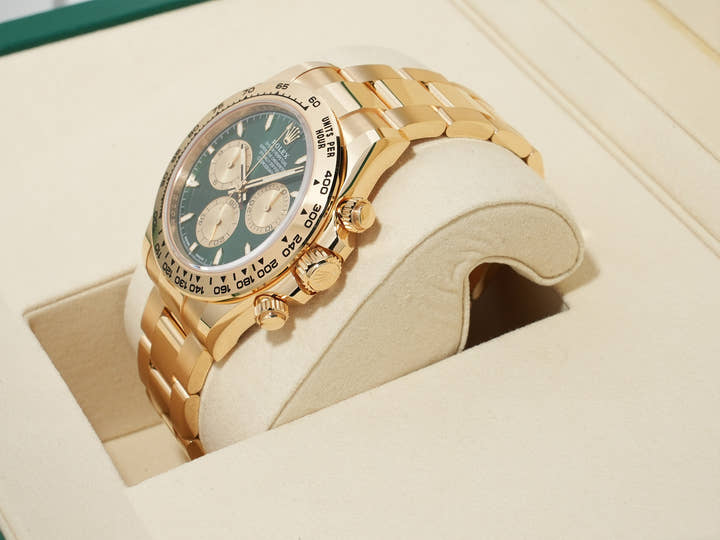 Rolex Daytona Ref. 126508 Yellow Gold Green Dial Unused 4jovguyt