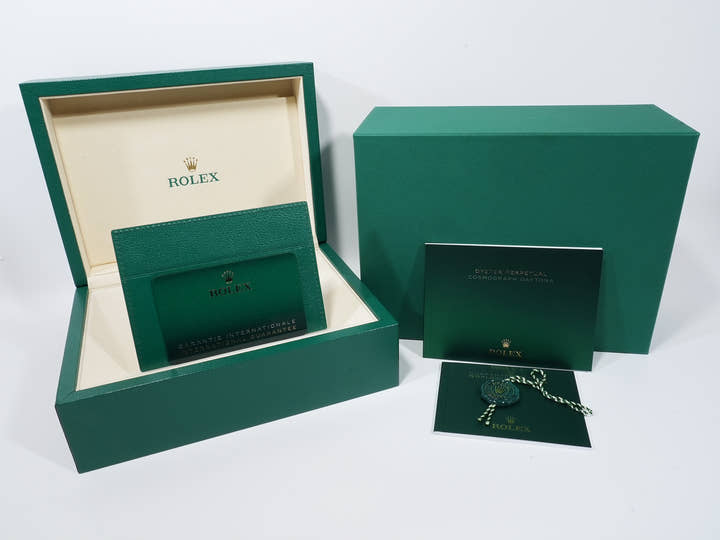 Rolex Daytona Ref. 126508 Yellow Gold Green Dial Unused 4jovguyt