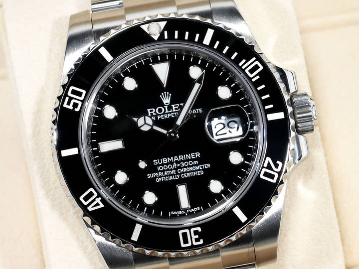 ROLEX Submariner Date Ref. 116610LN Stainless Steel Black Dial Excellent Condition cmdj62zb