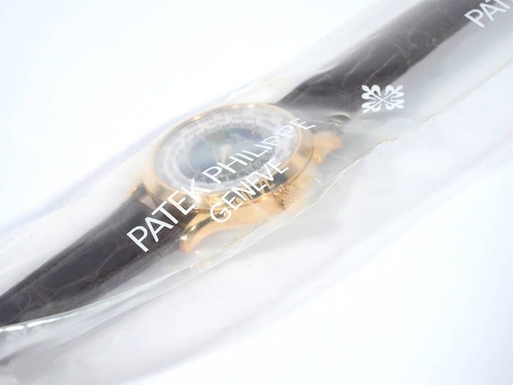 Patek Philippe World Time Cloisonné Ref. 5231J-001 Yellow Gold Cloisonné Dial Deadstock w9izef8z