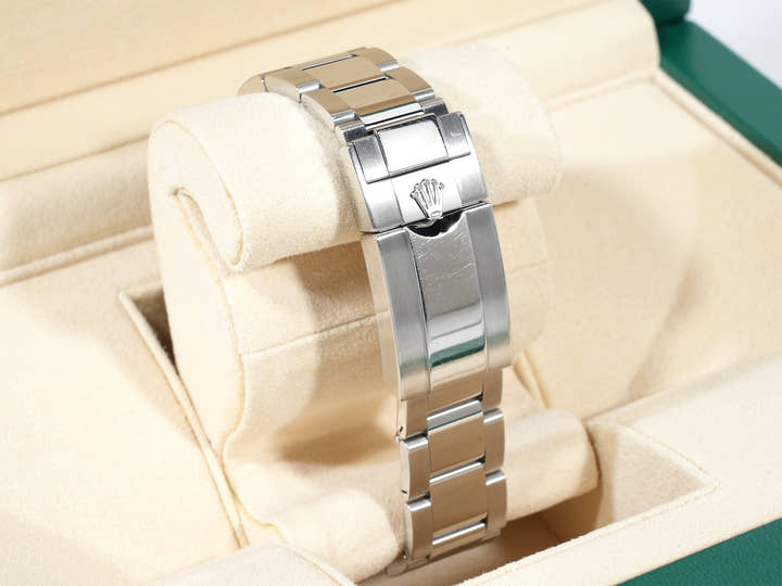 ロレックス デイトナ Ref.116500LN ステンレススチール ホワイト文字盤 中古 rcrdjtkf