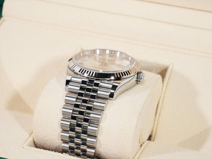 ROLEX Datejust 36 Ref. 126234 Stainless Steel/White Gold, Silver Dial, 6.9ct Diamond Bezel, Jubilee Bracelet, Excellent Condition y5o4tv3a