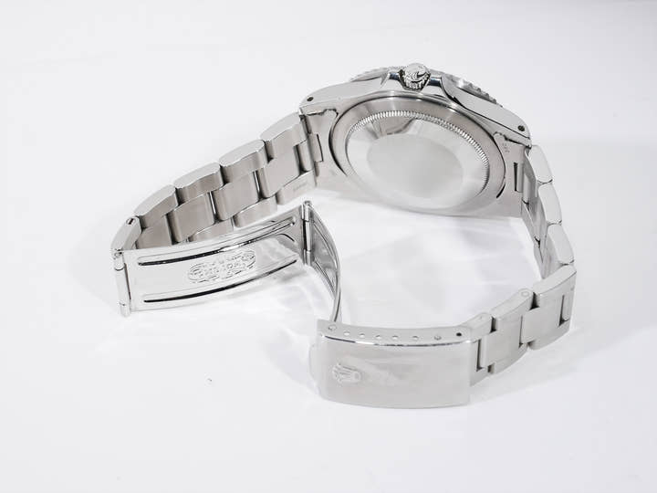 ロレックス GMTマスター Ref.1675 ステンレススチール ブラック文字盤 オイスターブレスレット 中古 9ra4udsn