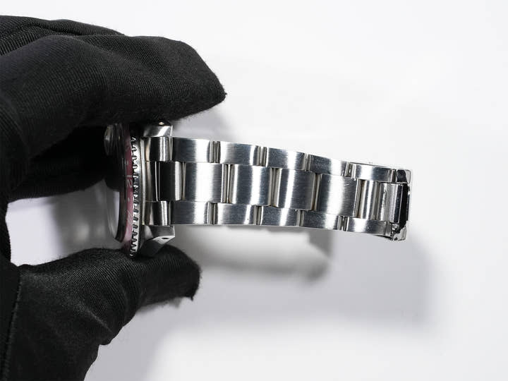 ロレックス GMTマスター Ref.1675 ステンレススチール ブラック文字盤 オイスターブレスレット 中古 9ra4udsn
