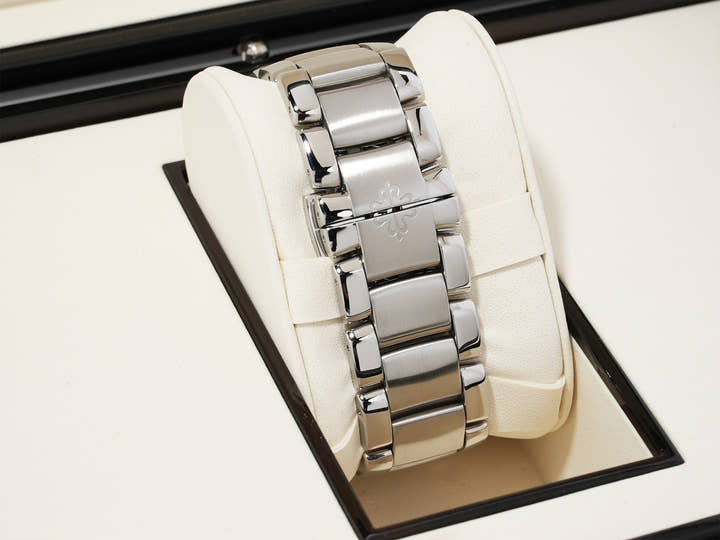 パテックフィリップ アクアノート エクストララージ Ref.5167/1A-001 ステンレススチール ブラック文字盤 中古 cyvcqv3g