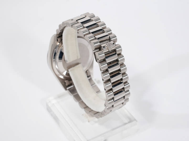ロレックス デイデイト36 Ref.18239G ホワイトゴールド シルバーホリコンピューター文字盤 中古 h7reiitj