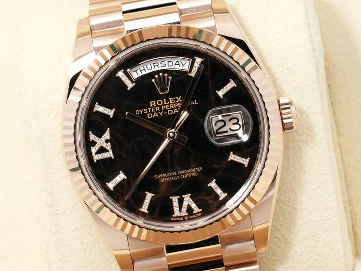 Rolex Day-Date 36 Ref. 128235 Everose Gold Eisenkiesel Dial Excellent Pre-owned krohhgku