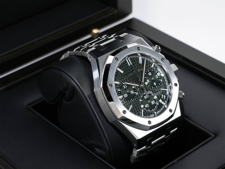 オーデマピゲ ロイヤルオーク クロノグラフ 50周年記念 Ref.26240ST.OO.1320ST.04 ステンレススチール カーキグリーン文字盤 美品 3qapvtuu