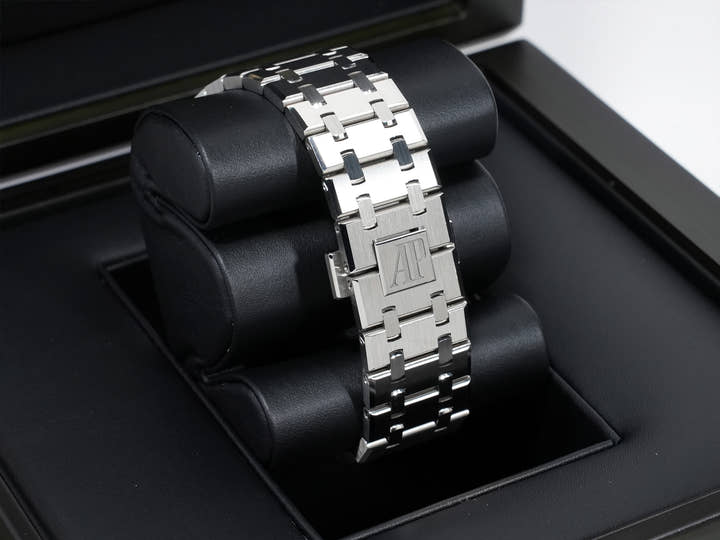 オーデマピゲ ロイヤルオーク クロノグラフ 50周年記念 Ref.26240ST.OO.1320ST.04 ステンレススチール カーキグリーン文字盤 美品 3qapvtuu