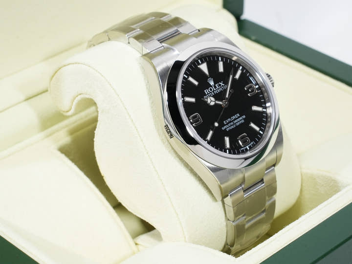 ロレックス エクスプローラーI Ref.214270 ステンレススチール ブラック文字盤 オイスターブレスレット デッドストック h84mn653