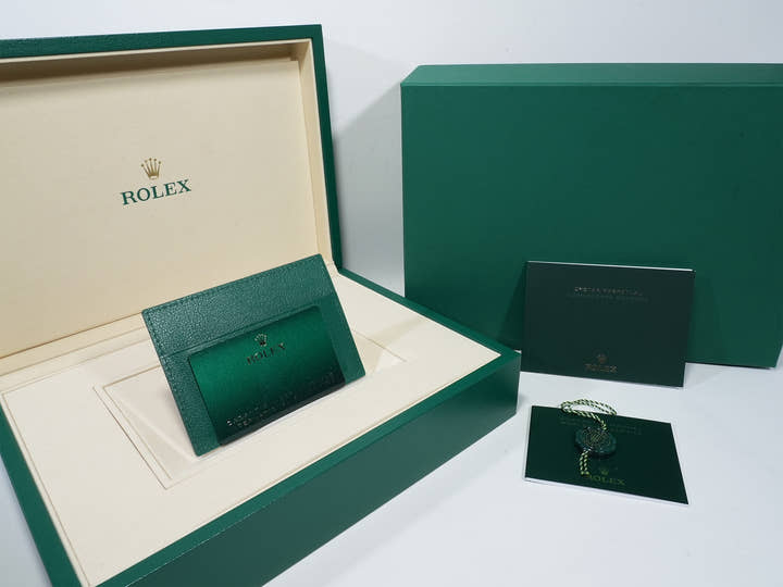 Rolex Daytona Ref. 126506 Platinum Ice Blue Dial Unused ywytwwd3
