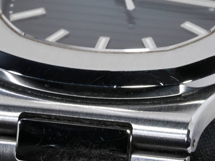 Patek Philippe Nautilus Ref. 5711/1A-010 Stainless Steel Blue Dial Used ddve4han