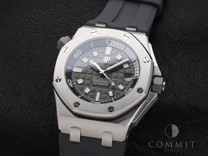 オーデマピゲ ロイヤルオーク オフショア ダイバー Ref.15720ST.OO.A009CA.01 ステンレススチール グレー文字盤 美中古 4dd3hh9f