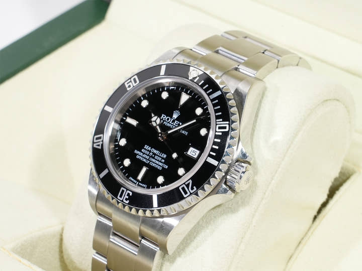 ロレックス シードゥエラー Ref.16600 ステンレススチール ブラック文字盤 中古 2iwr9noz