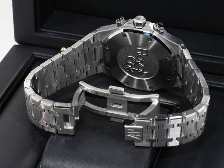 オーデマピゲ ロイヤルオーク クロノグラフ Ref.26331ST.OO.1220ST.03 ステンレススチール シルバー文字盤 中古 vxq6sfva