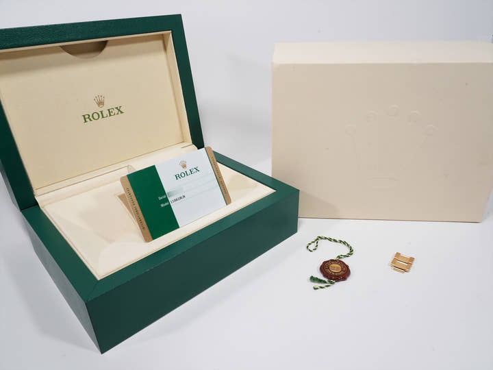 Rolex Submariner Date Ref. 116618LN Yellow Gold Black Dial Used hpnzxz3k