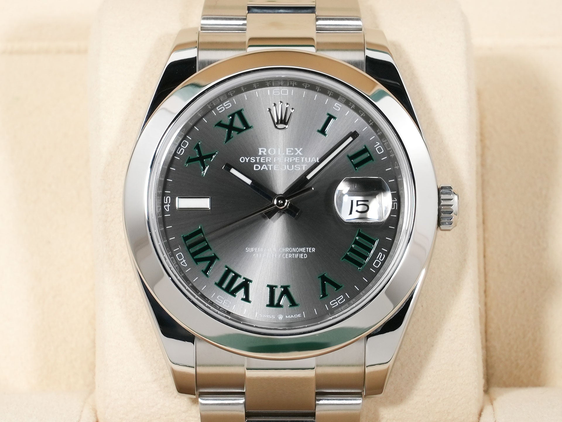 ロレックス デイトジャスト41 Ref.126300 ステンレススチール スレートローマン文字盤 オイスターブレスレット 美品 35adk9eu