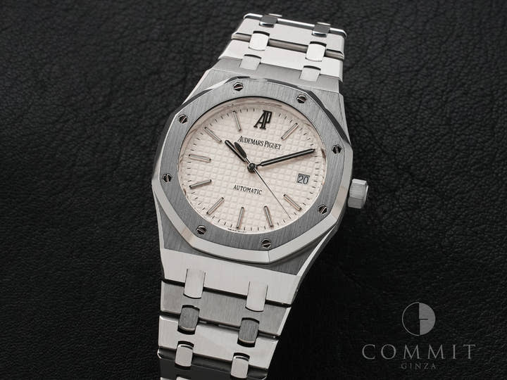 オーデマピゲ ロイヤルオーク Ref.15300ST.OO.1220ST.01 ステンレススチール シルバー文字盤 中古 oas89qg4