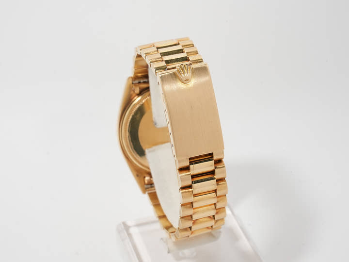 Rolex Day-Date Ref. 1803/8 Yellow Gold Champagne Dial Pre-owned 3ipd2op2