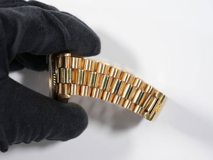 Rolex Day-Date Ref. 1803/8 Yellow Gold Champagne Dial Pre-owned 3ipd2op2