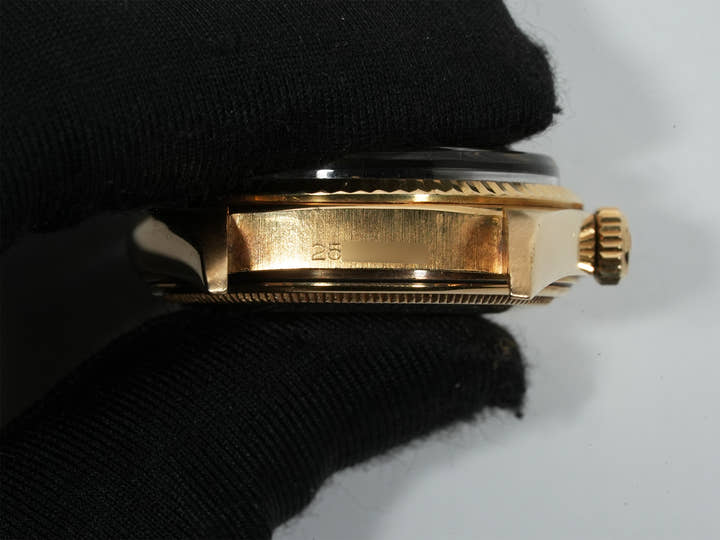Rolex Day-Date Ref. 1803/8 Yellow Gold Champagne Dial Pre-owned 3ipd2op2