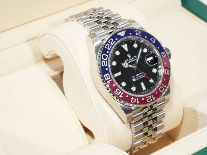 Rolex GMT-Master II Ref. 126710BLRO Stainless Steel Black Dial Jubilee Bracelet Pre-owned bb795bkh