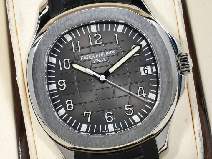 パテックフィリップ アクアノート Ref.5167A-001 ステンレススチール ブラック文字盤 美中古 s3hkd5ni