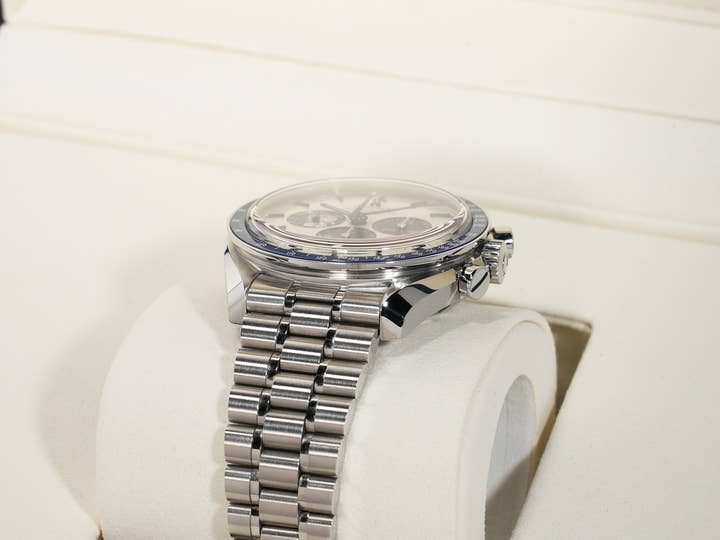 オメガ スピードマスター 記念モデル コーアクシャル マスター クロノメーター クロノグラフ 42MM Ref.310.32.42.50.02.001 ステンレススチール シルバー文字盤 美中古 ppuee7hj
