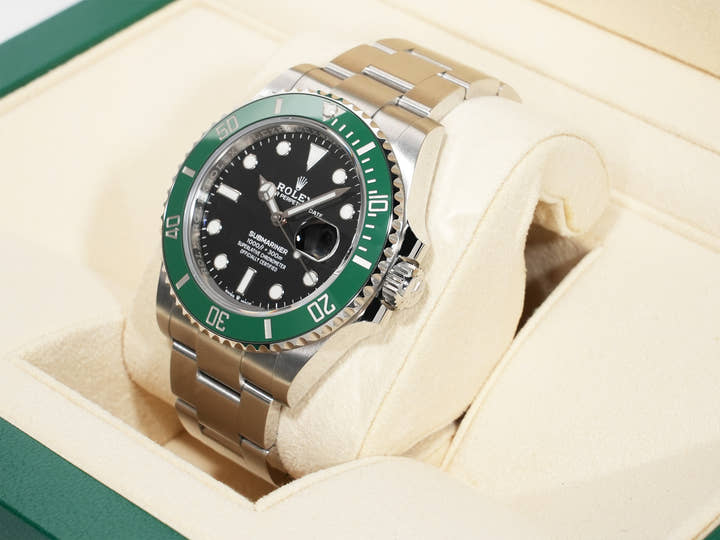 ロレックス サブマリーナー デイト Ref.126610LV ステンレススチール ブラック文字盤 美品 q8othd4z