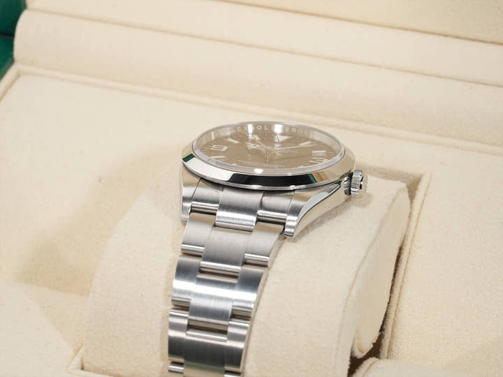 ロレックス エクスプローラー36 Ref.124270 ステンレススチール ブラック文字盤 オイスターブレスレット 中古 9r8w77c2