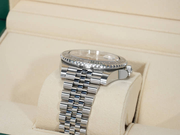 ROLEX GMT-Master II Ref.126710GRNR Stainless Steel Black Dial Jubilee Bracelet Excellent Condition 3p3natxc