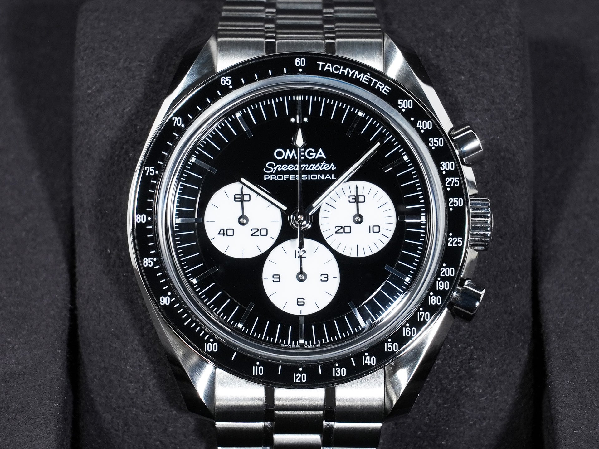 オメガ スピードマスター ムーンウォッチ プロフェッショナル Ref.310.30.42.50.01.004 ステンレススチール ブラックxホワイト文字盤 美品 n37qrihk