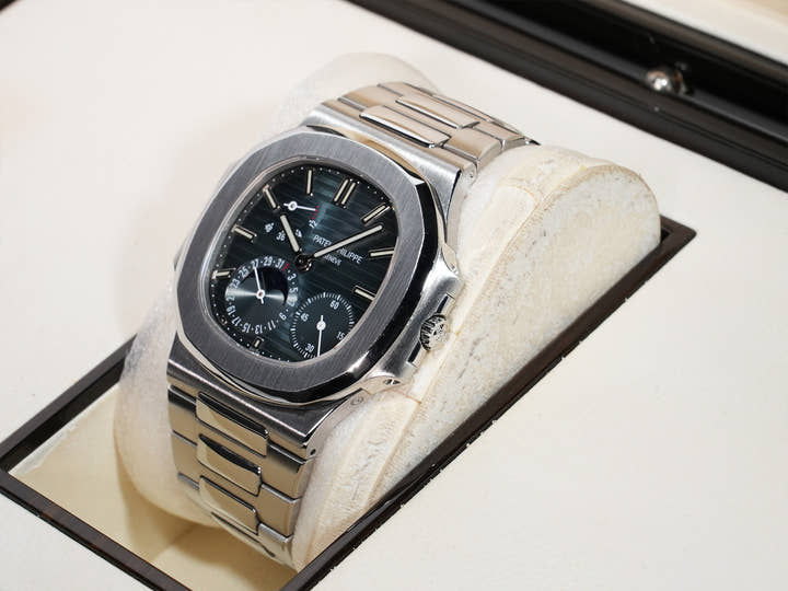 Patek Philippe Nautilus Petit Complication Ref. 3712/1A-001 Stainless Steel Blue Dial Pre-owned ha2v9twk