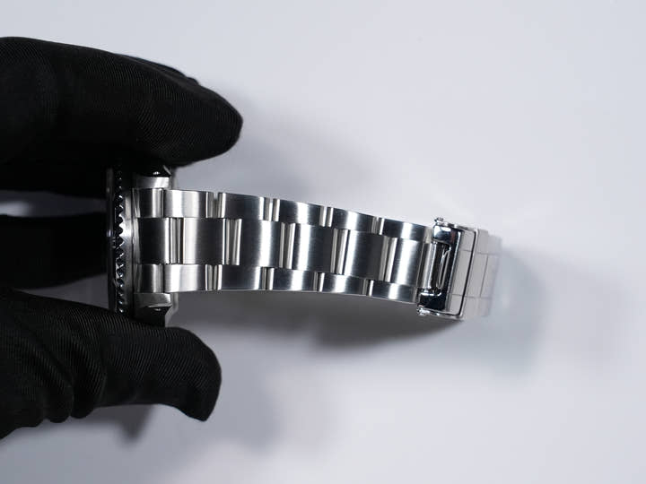 Rolex Sea-Dweller Ref.16600 Stainless Steel Black Dial Used t94rctm3