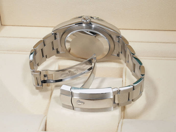 ロレックス スカイドゥエラー Ref.326934 ステンレススチール/ホワイトゴールド ブラック文字盤 オイスターブレスレット 中古 o6kq4ux6