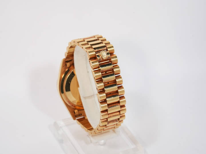 ROLEX Day-Date 36 Ref.18238A Yellow Gold Champagne Dial with 10-point Diamonds Pre-owned iewuoydc