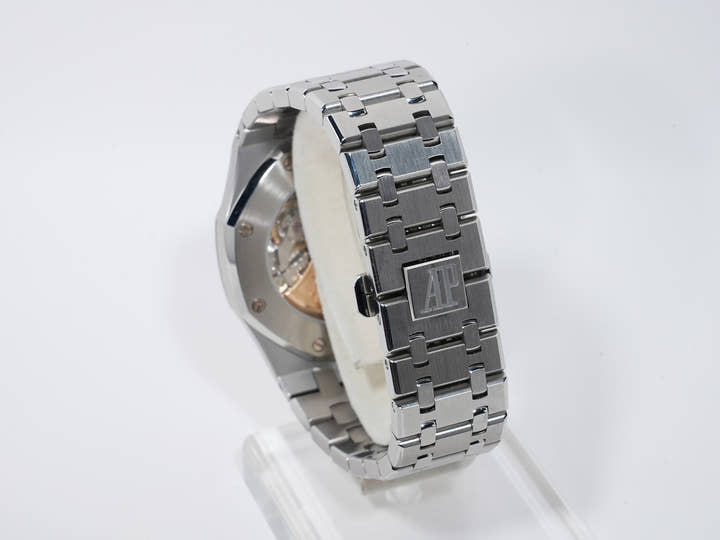 Audemars Piguet Royal Oak Ref.15300ST.OO.1220ST.02 Stainless Steel Blue Dial Excellent Condition 874aofid