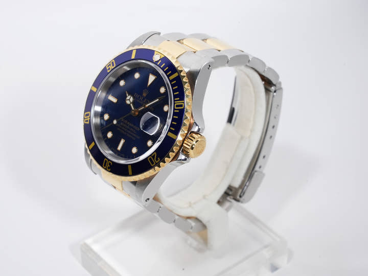 Rolex Submariner Date Ref. 16613 Stainless Steel/Yellow Gold Blue Dial Used do8f2gsx