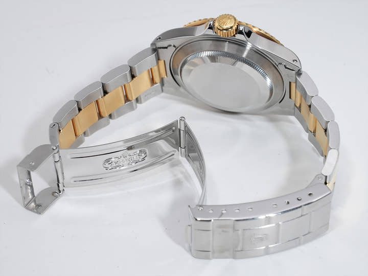 Rolex Submariner Date Ref. 16613 Stainless Steel/Yellow Gold Blue Dial Used do8f2gsx