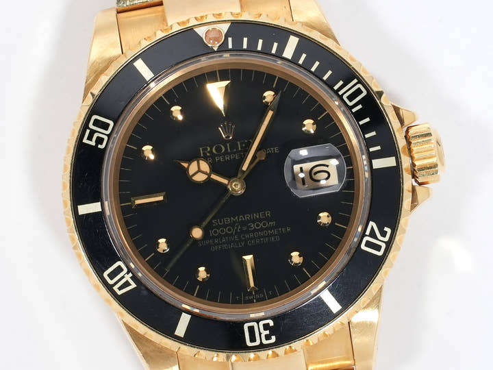 Rolex Submariner Date Ref.16808 Yellow Gold Black Dial Used kz6xee68