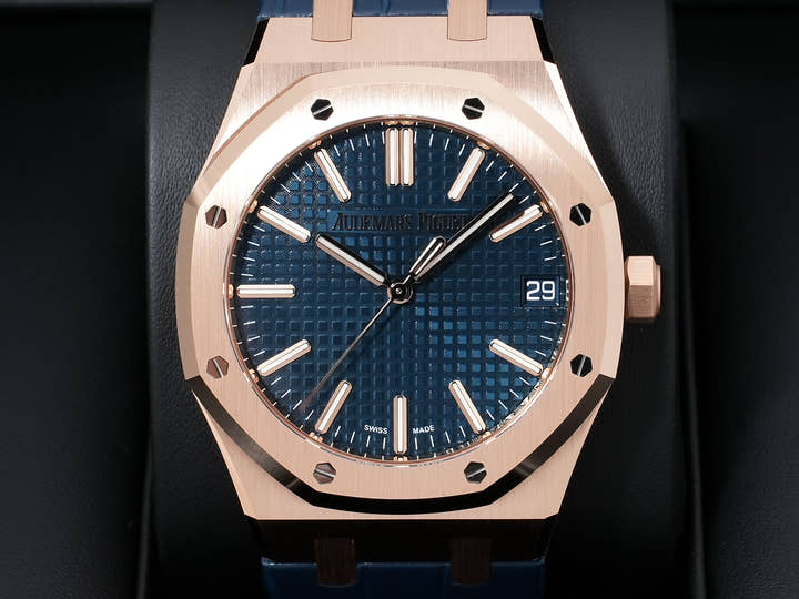 Audemars Piguet Royal Oak Ref.15510OR.OO.D315CR.02 Pink Gold Blue Dial Unused 4aooh9bz