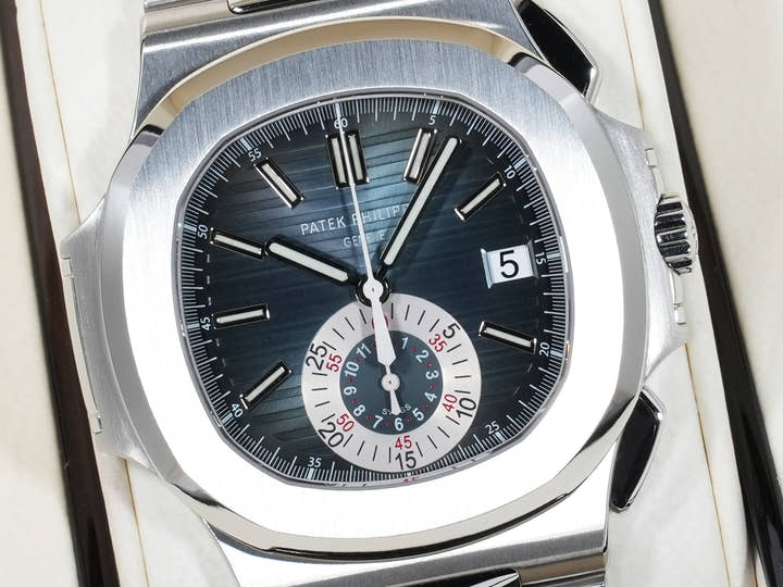パテックフィリップ ノーチラス クロノグラフ TIFFANY&CO. Ref.5980/1A-001 ステンレススチール ブルー文字盤 未使用 w3xnfmbz