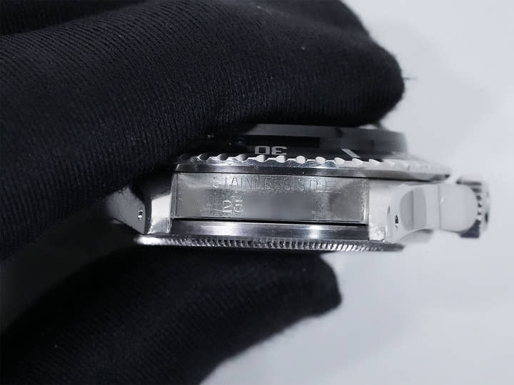 ロレックス サブマリーナー デイト Ref.1680 ステンレススチール ブラック文字盤 中古 hzquuuxm