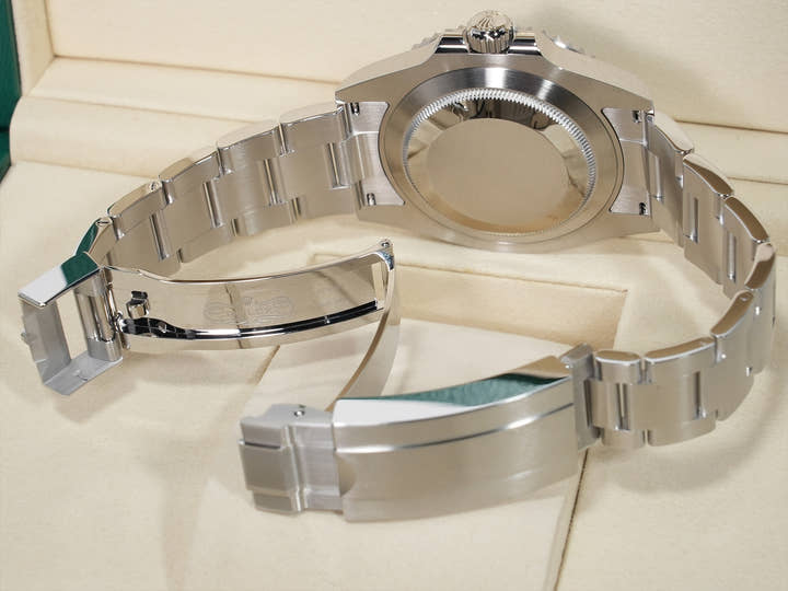 ロレックス サブマリーナー デイト Ref.126610LV ステンレススチール ブラック文字盤 未使用 j9vzeuro