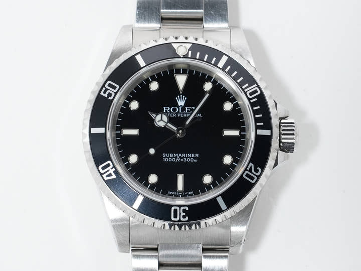 Rolex Submariner No-Date Ref. 14060 Stainless Steel Black Dial Pre-Owned y9kj3x8n