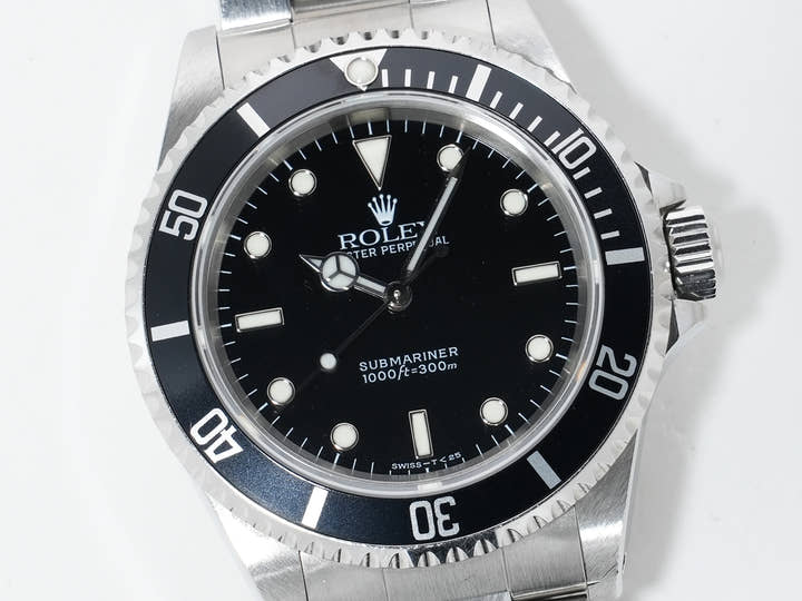Rolex Submariner No-Date Ref. 14060 Stainless Steel Black Dial Pre-Owned y9kj3x8n
